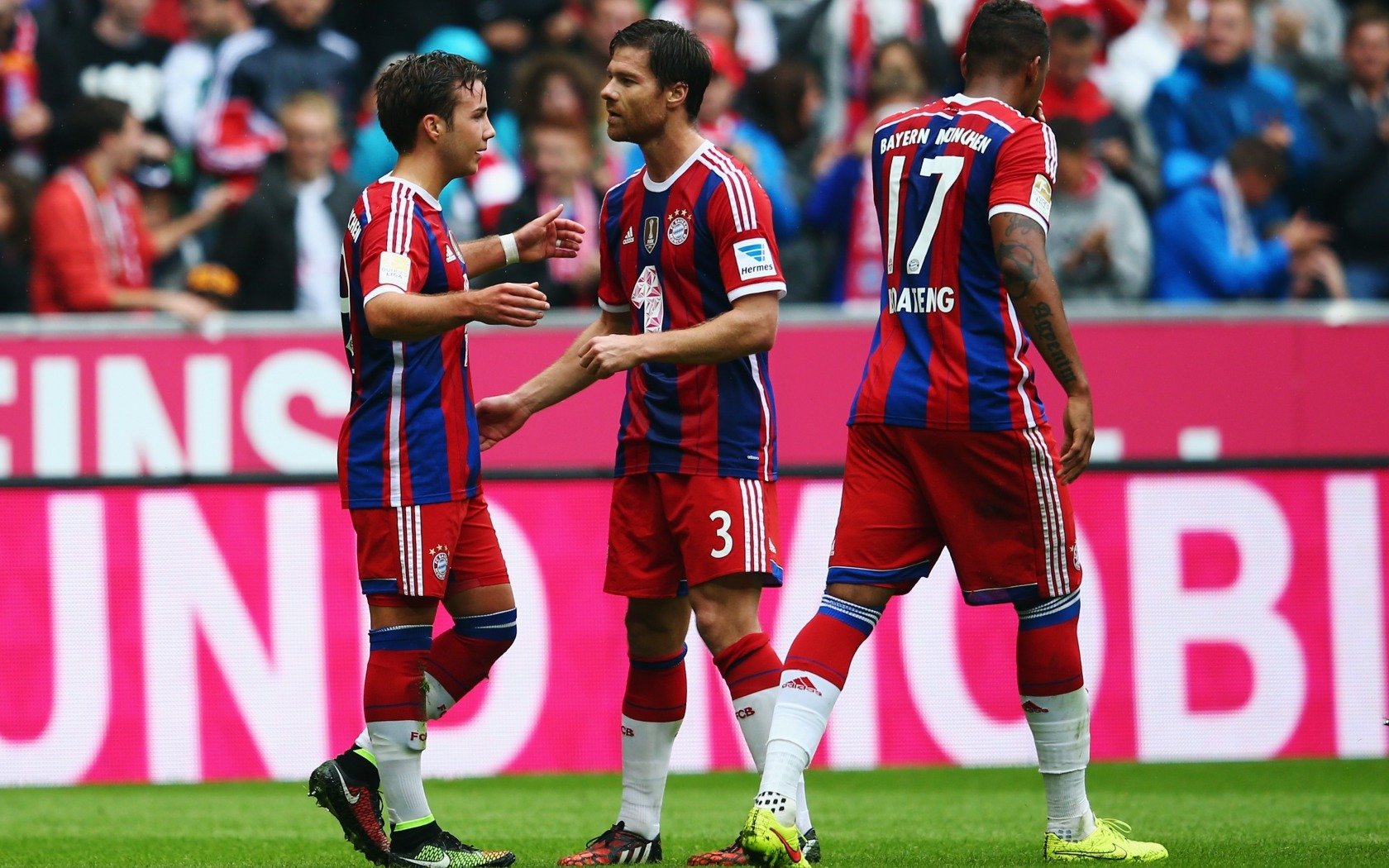开云体育-替补奇兵逆转乾坤，姆巴佩防线瞬间崩塌—阿贾克斯上演史诗级翻盘，替补奇兵掀翻姆巴佩，阿贾克斯上演史诗级逆转